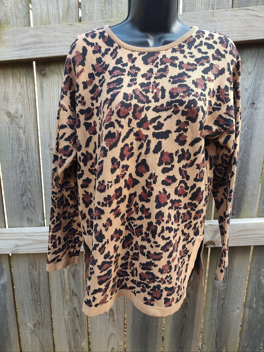 🏵️ Caché VTG Animal Print Metallic Knit Sweater